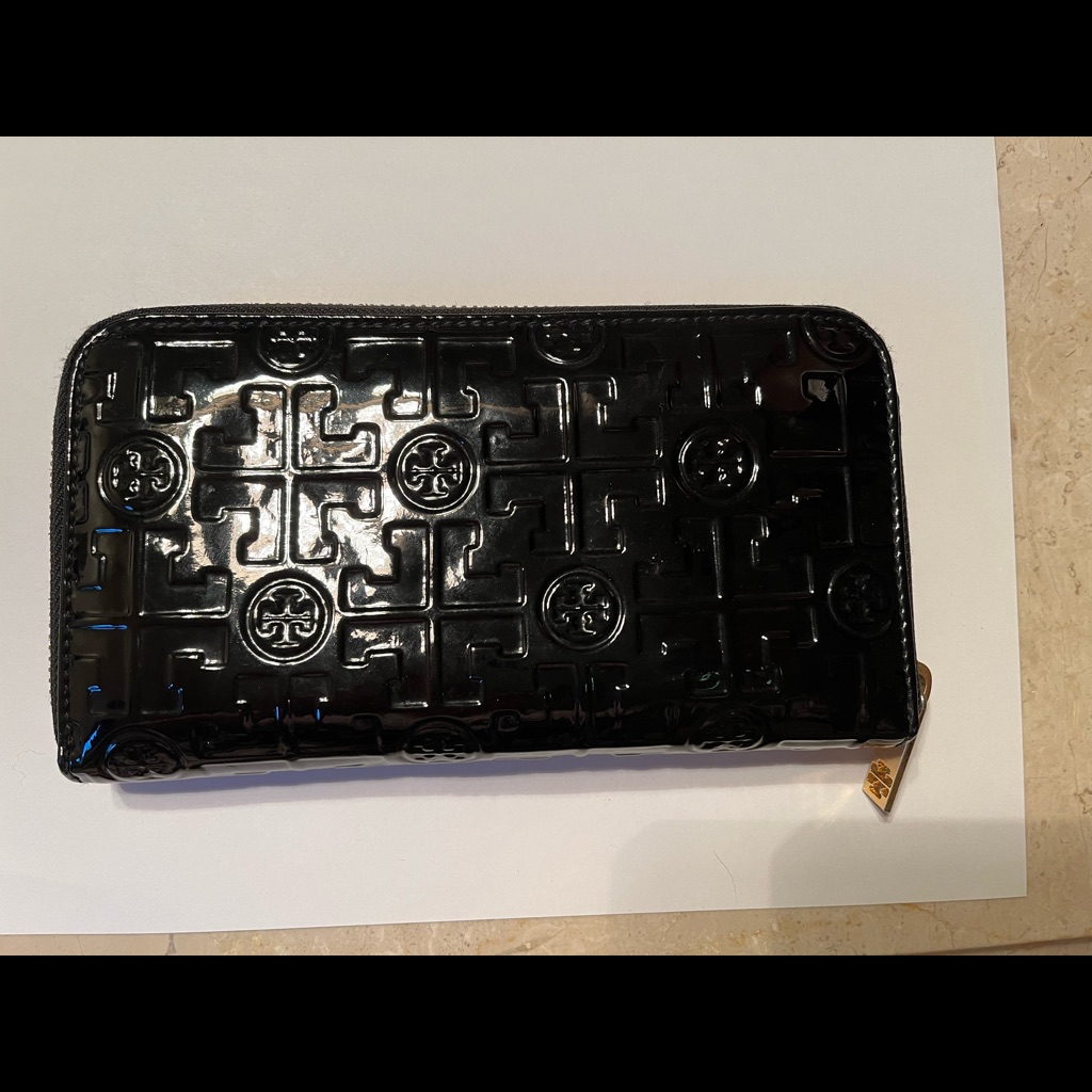 Tory Burch Black Patent Zip-Around Wallet